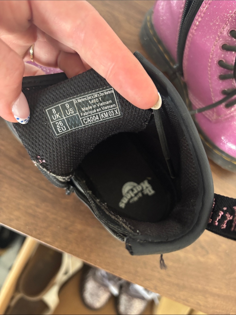 Dr. Martens pink glitter toddler boots - Picture 3 of 3